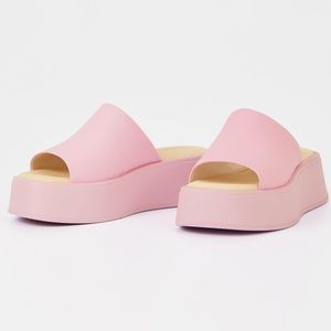Vagabond Shoemakers Courtney Platform Leather Barbie Sandals